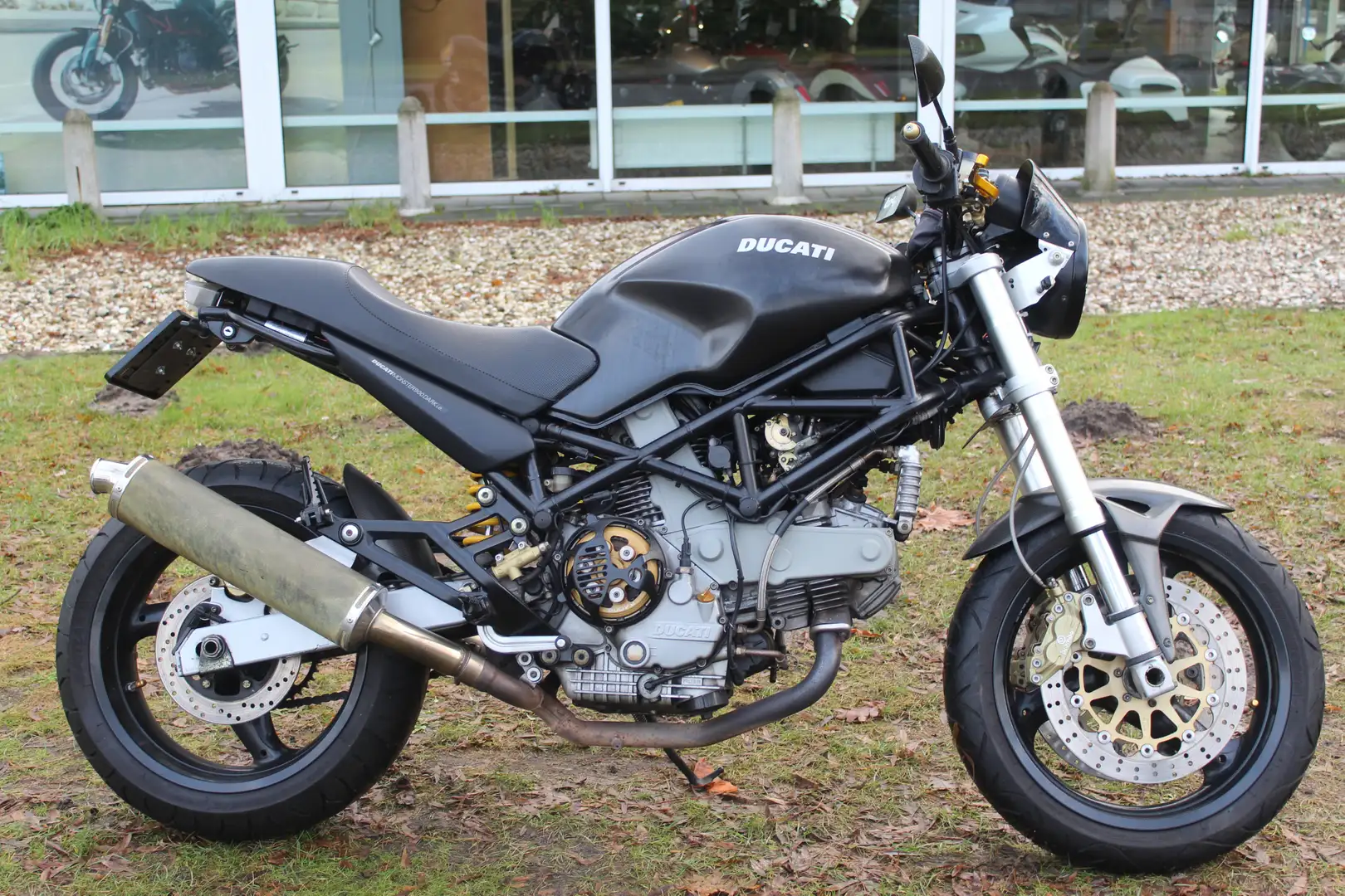 Ducati Monster 900 Negro - 2