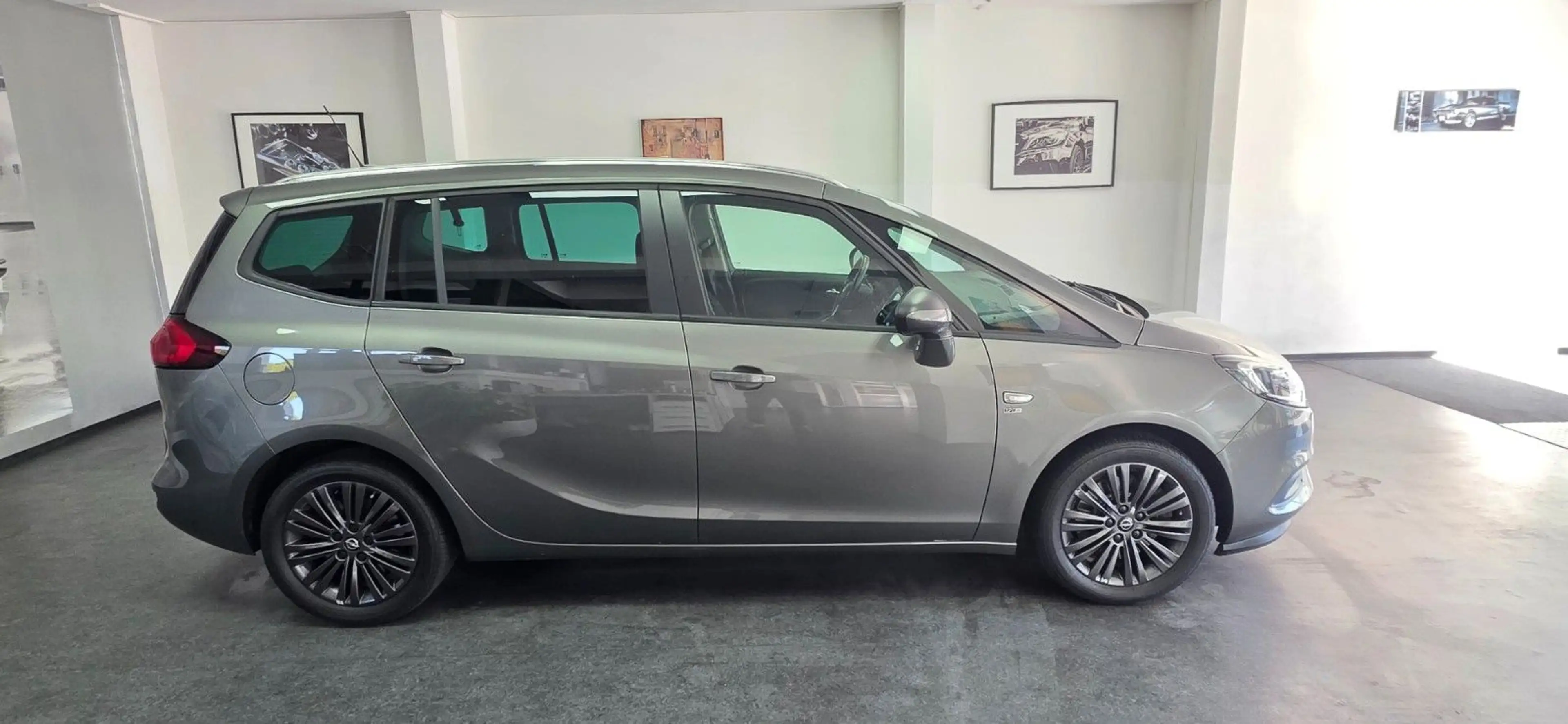 Opel Zafira 1.6 DI Turbo Automatik 7 Sitze 53.000 km