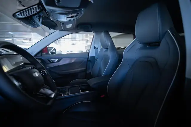 DR Automobiles DR5 view 7
