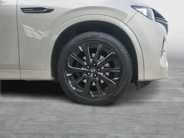 Mazda CX-60 view 7