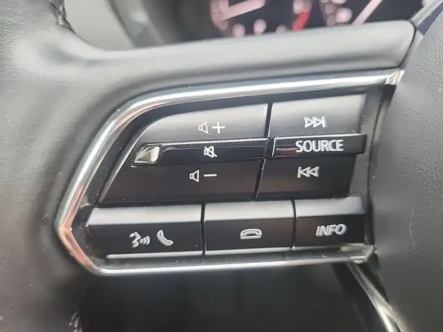Mazda CX-60 view 12