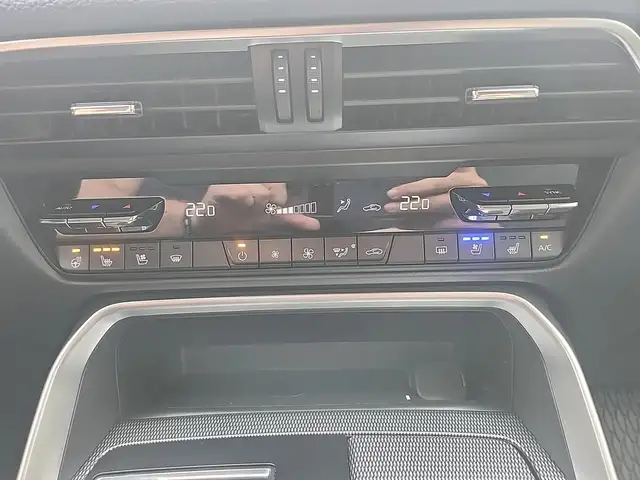 Mazda CX-60 view 19