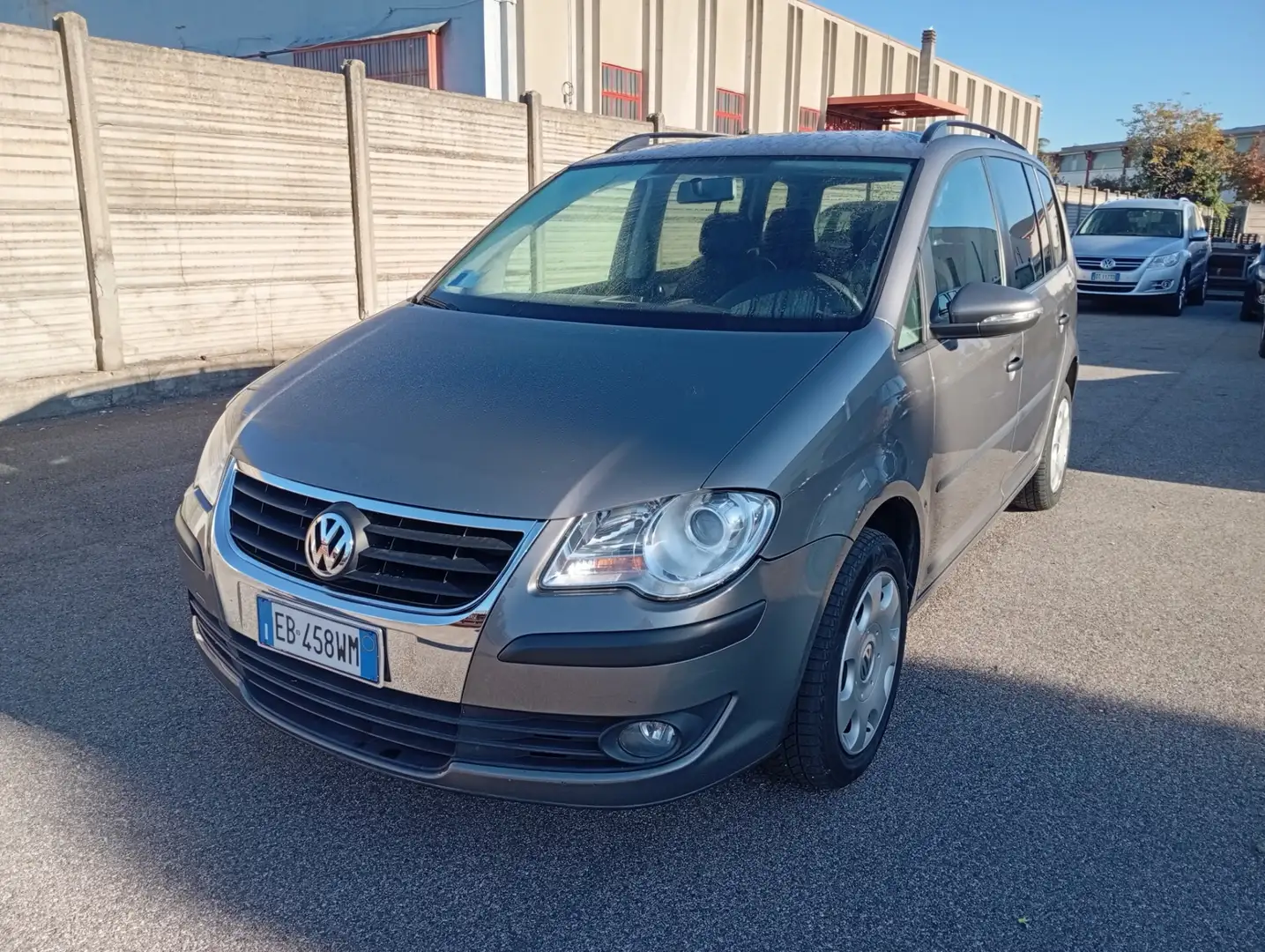 Volkswagen Touran 1.4 16V TSI 150CV Trendline Ecofuel Grigio - 1