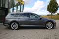 Volkswagen Passat Variant R-LINE*4MOTION*STHZ*PANO*DYNA*ACC*MASSAG*RFK*KEY Grau - thumbnail 6
