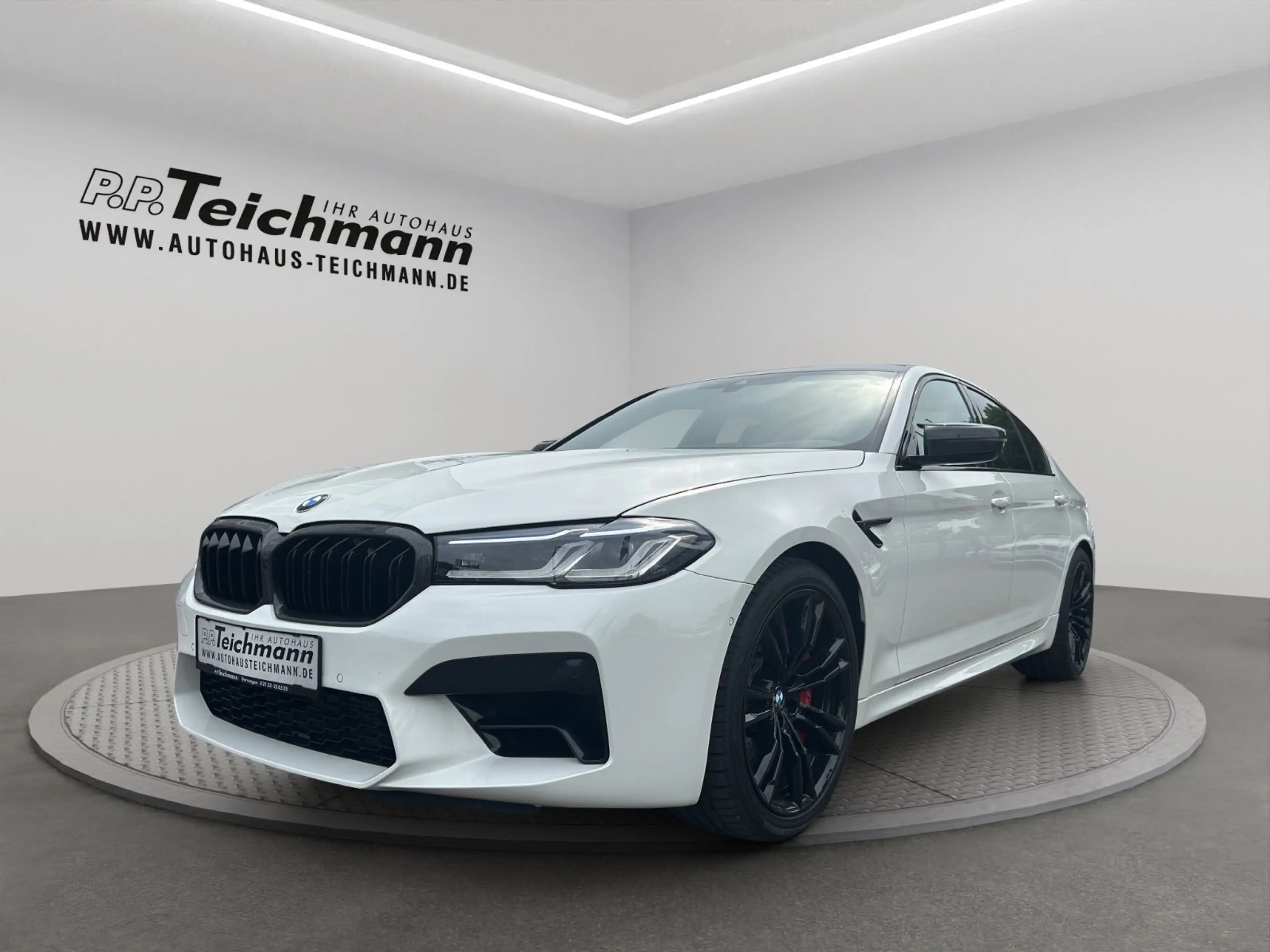 BMW M5 /Carbon DACH /Harman&Kardon