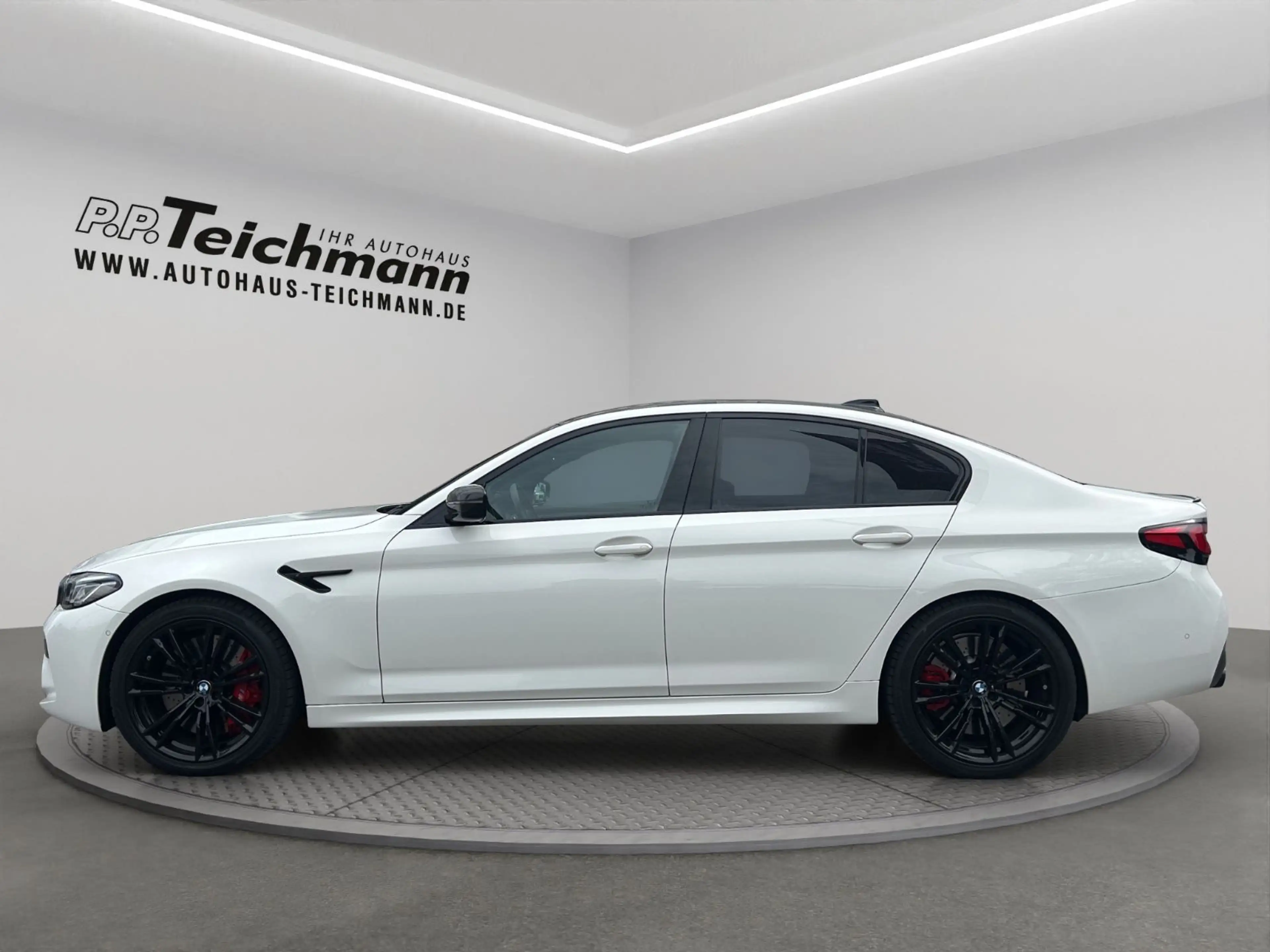BMW M5 /Carbon DACH /Harman&Kardon — photo 8