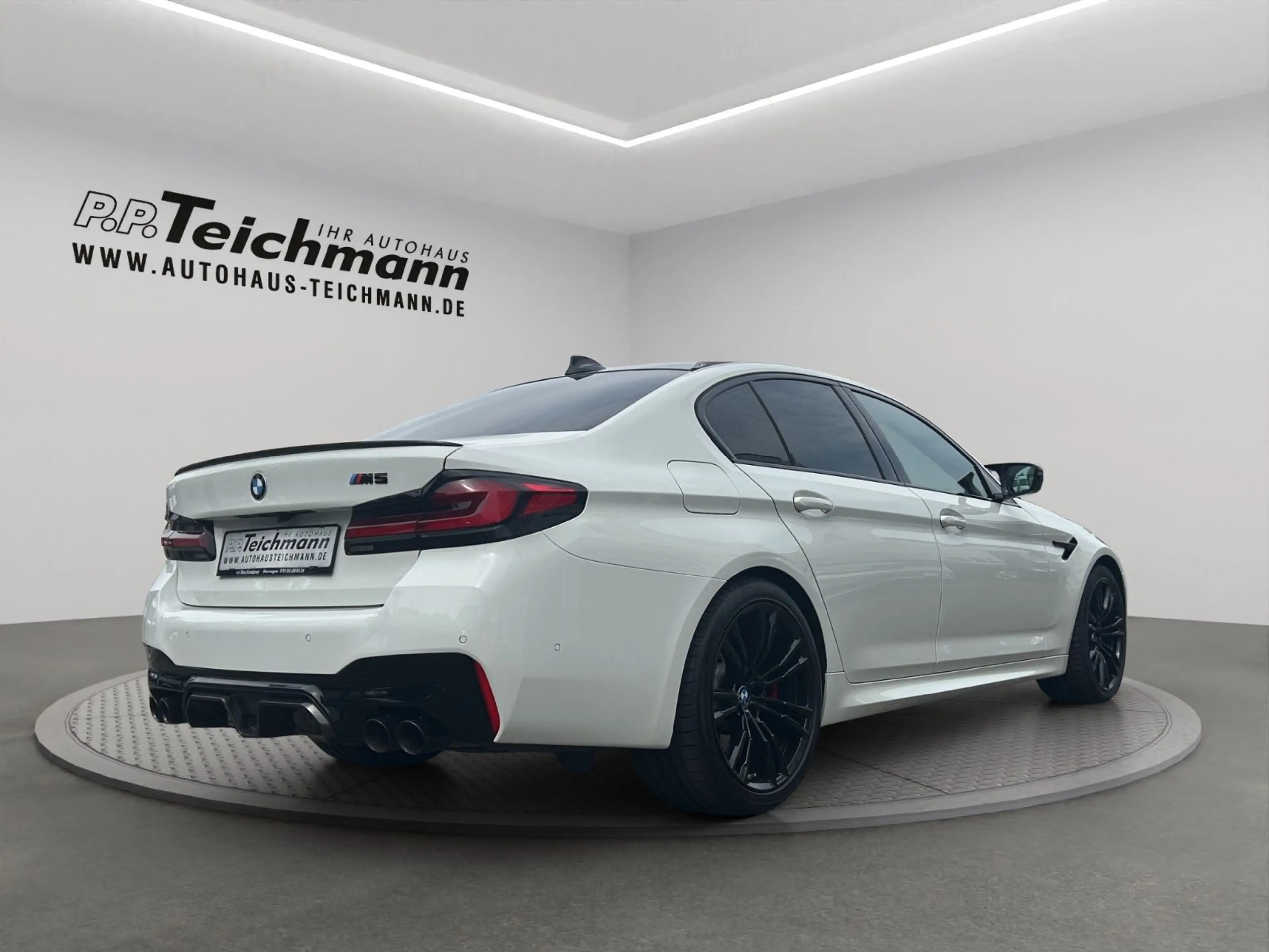 BMW M5 /Carbon DACH /Harman&Kardon — photo 5