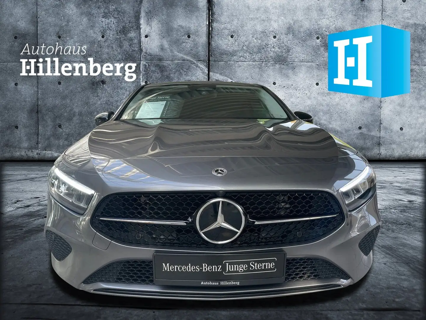 Mercedes-Benz A 180 Progressive Advanced Plus Grau - 2