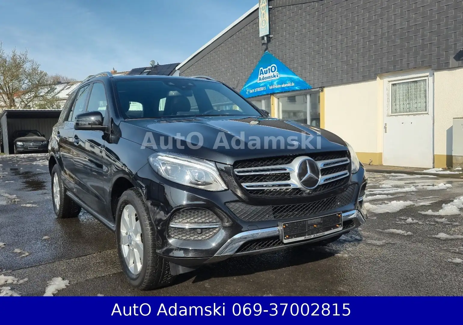 Mercedes-Benz GLE 350 d 4Matic 1.Hand 360° HUD SHD AHK 83tkm Schwarz - 1