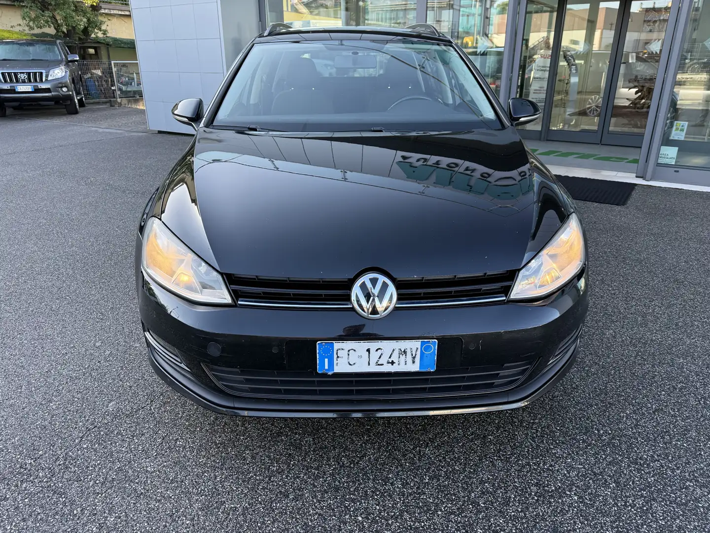 Volkswagen Golf Variant 1.6 tdi Comfortline Business 110cv VAN 4Posti IVA Nero - 2