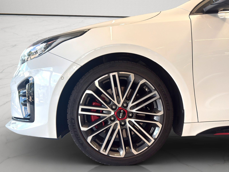 Kia ProCeed / pro_cee'd ProCeed GT*204-PS*LEDER*COMFORT*PANORAMA*CARPLAY — photo 12