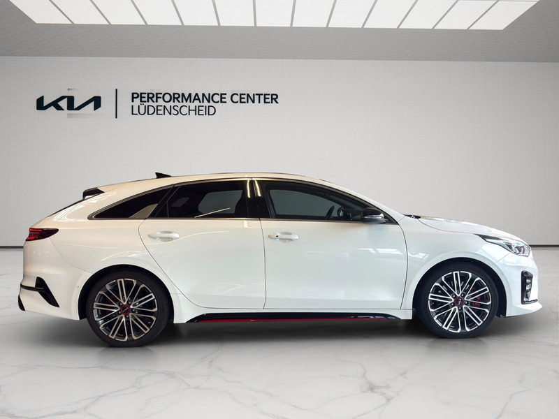 Kia ProCeed / pro_cee'd ProCeed GT*204-PS*LEDER*COMFORT*PANORAMA*CARPLAY — photo 4
