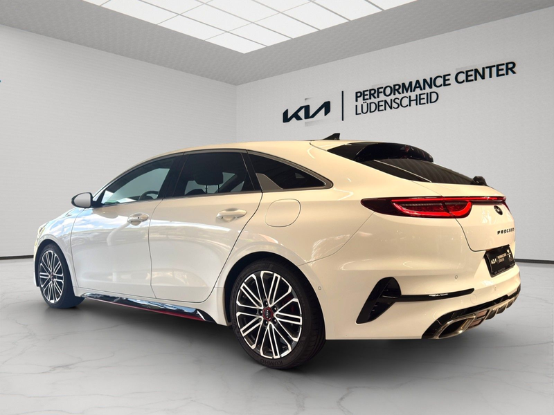 Kia ProCeed / pro_cee'd ProCeed GT*204-PS*LEDER*COMFORT*PANORAMA*CARPLAY — photo 7