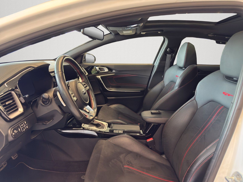 Kia ProCeed / pro_cee'd ProCeed GT*204-PS*LEDER*COMFORT*PANORAMA*CARPLAY — photo 13