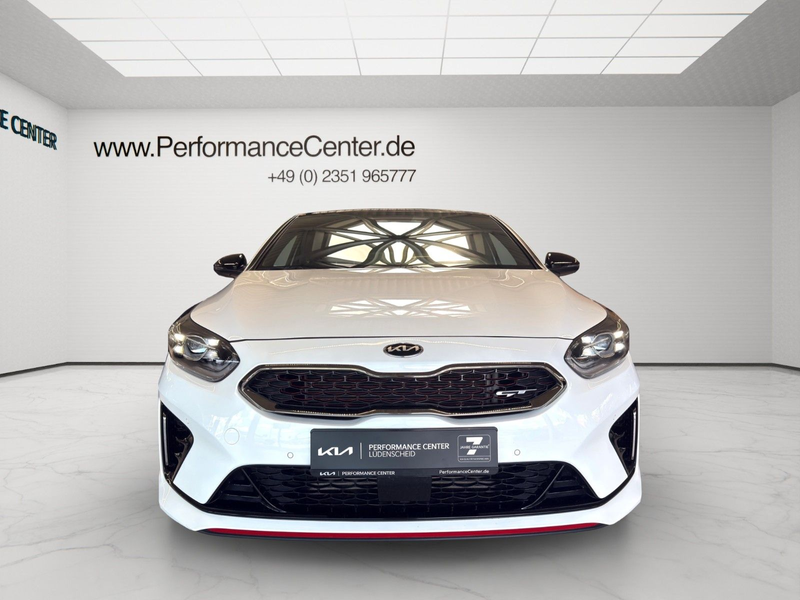 Kia ProCeed / pro_cee'd ProCeed GT*204-PS*LEDER*COMFORT*PANORAMA*CARPLAY — photo 2