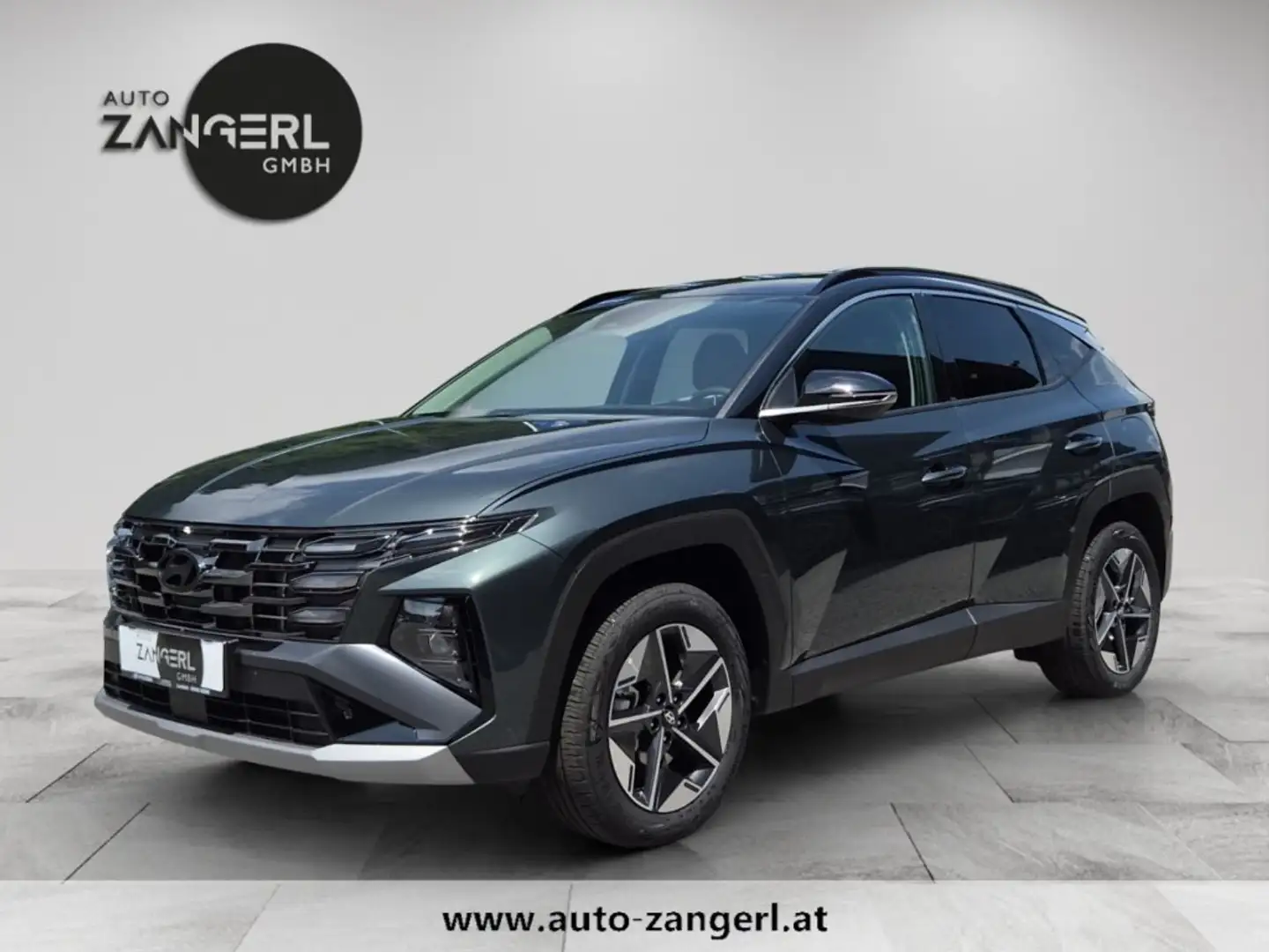 Hyundai TUCSON NX4 Comfort Line 1,6 T-GDi HEV 4WD AT t7hc2-O21 Schwarz - 1