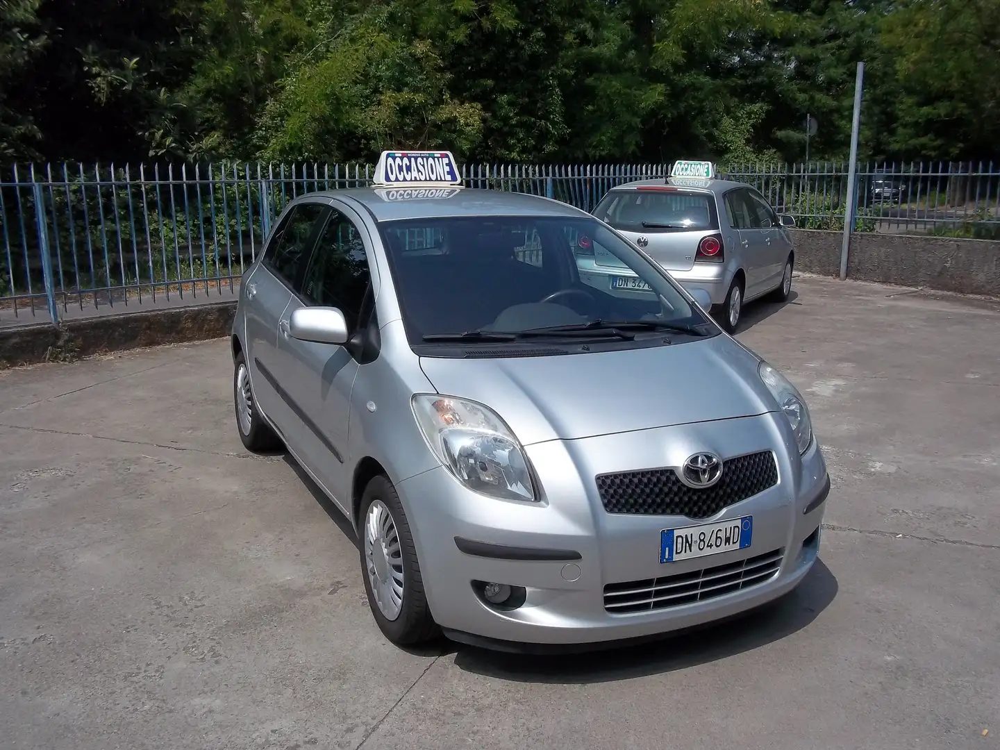 Toyota Yaris Yaris 5p 1.3 Sol PER NEO PATENTATI Argento - 2