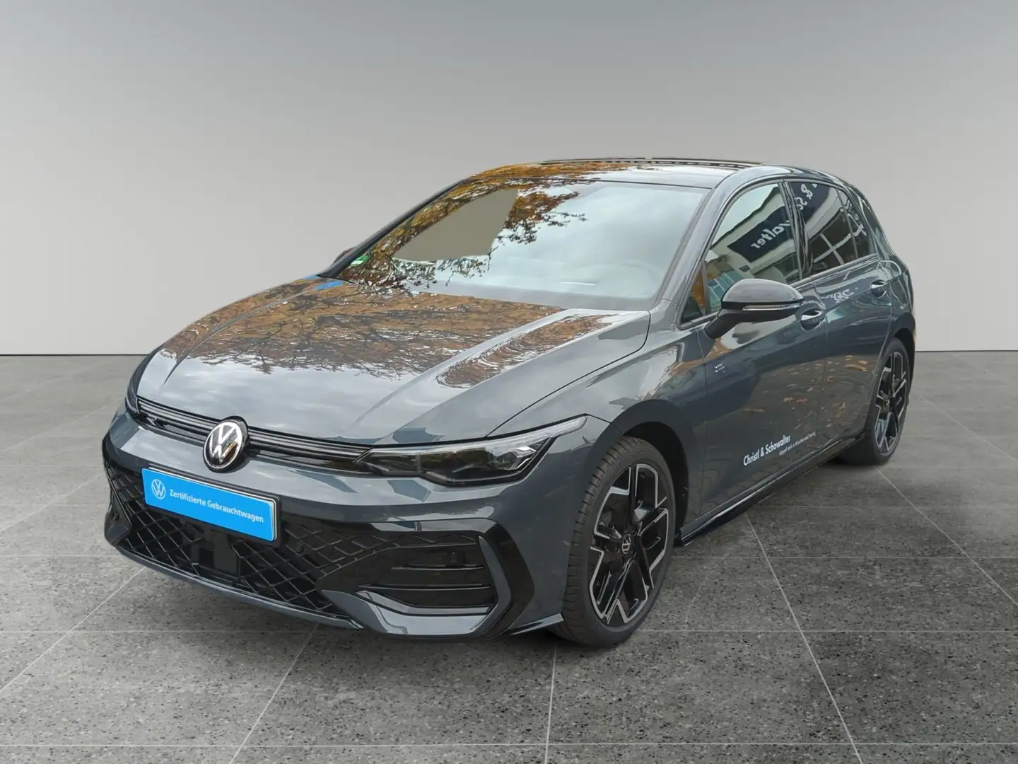 Volkswagen Golf VIII 1.5 eTSI DSG R-Line MATRIX PANO KLIMA Grau - 2