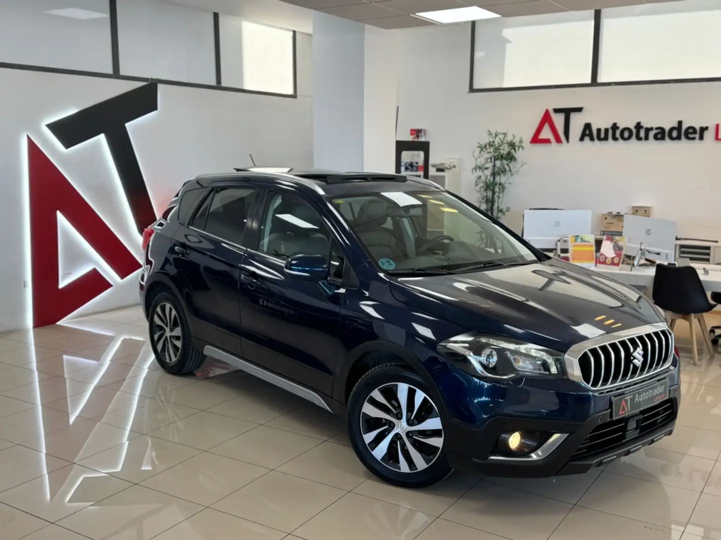Suzuki SX4 S-Cross 1.4T GLX 2WD Aut. Azul - 1