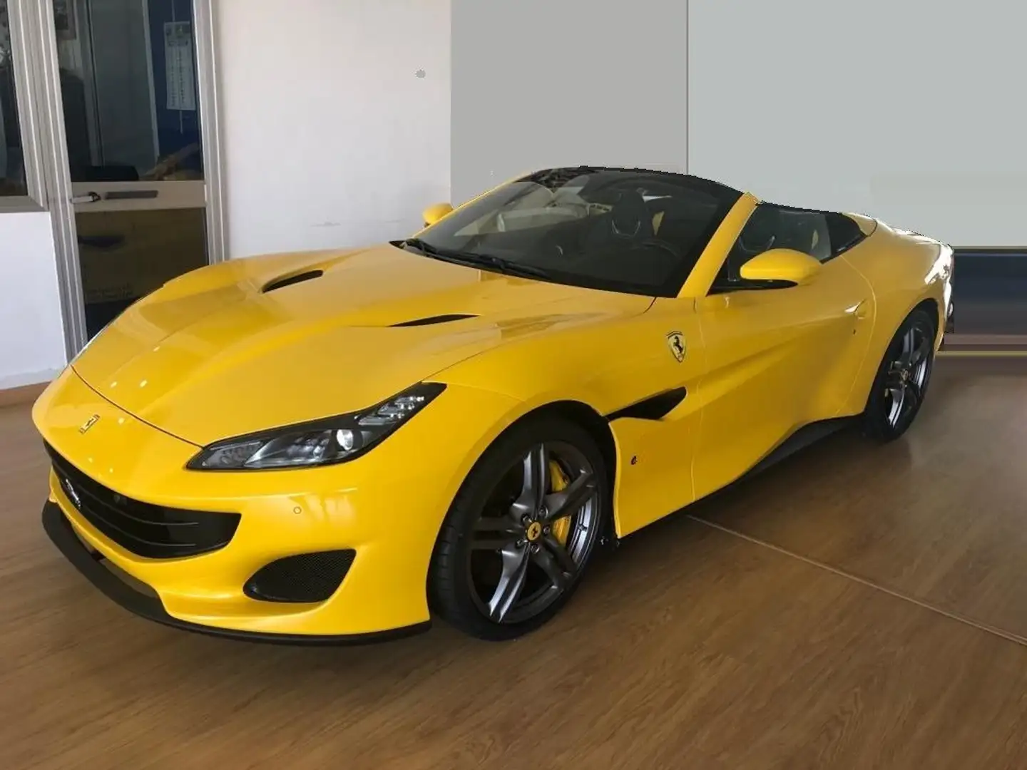 Ferrari Portofino 3.9 DCT  SPIDER Giallo - 1