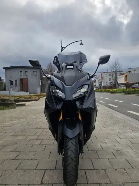 Yamaha TMAX 560 - foto 4