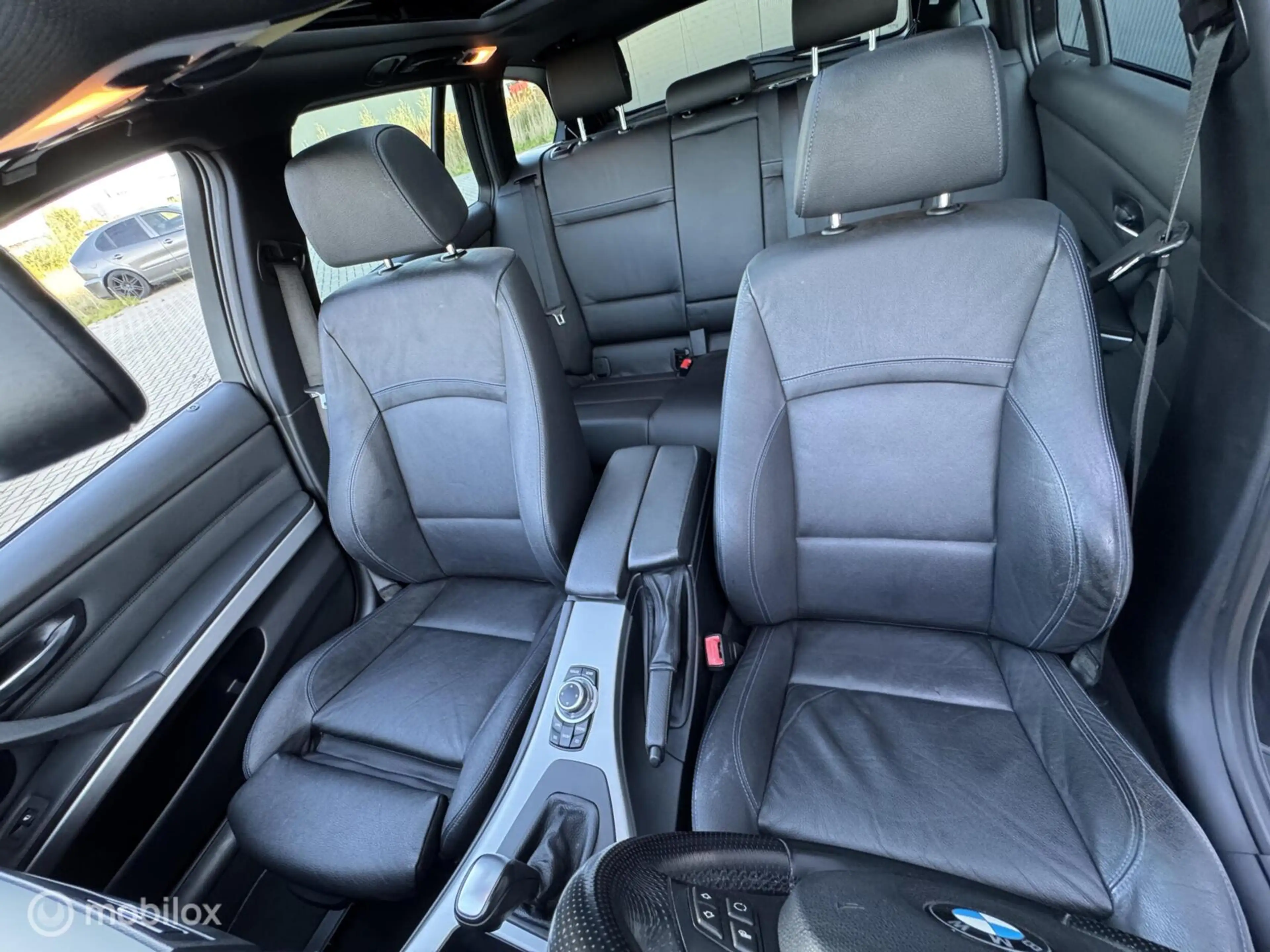 BMW 335 3-serie Touring 335xi — photo 16
