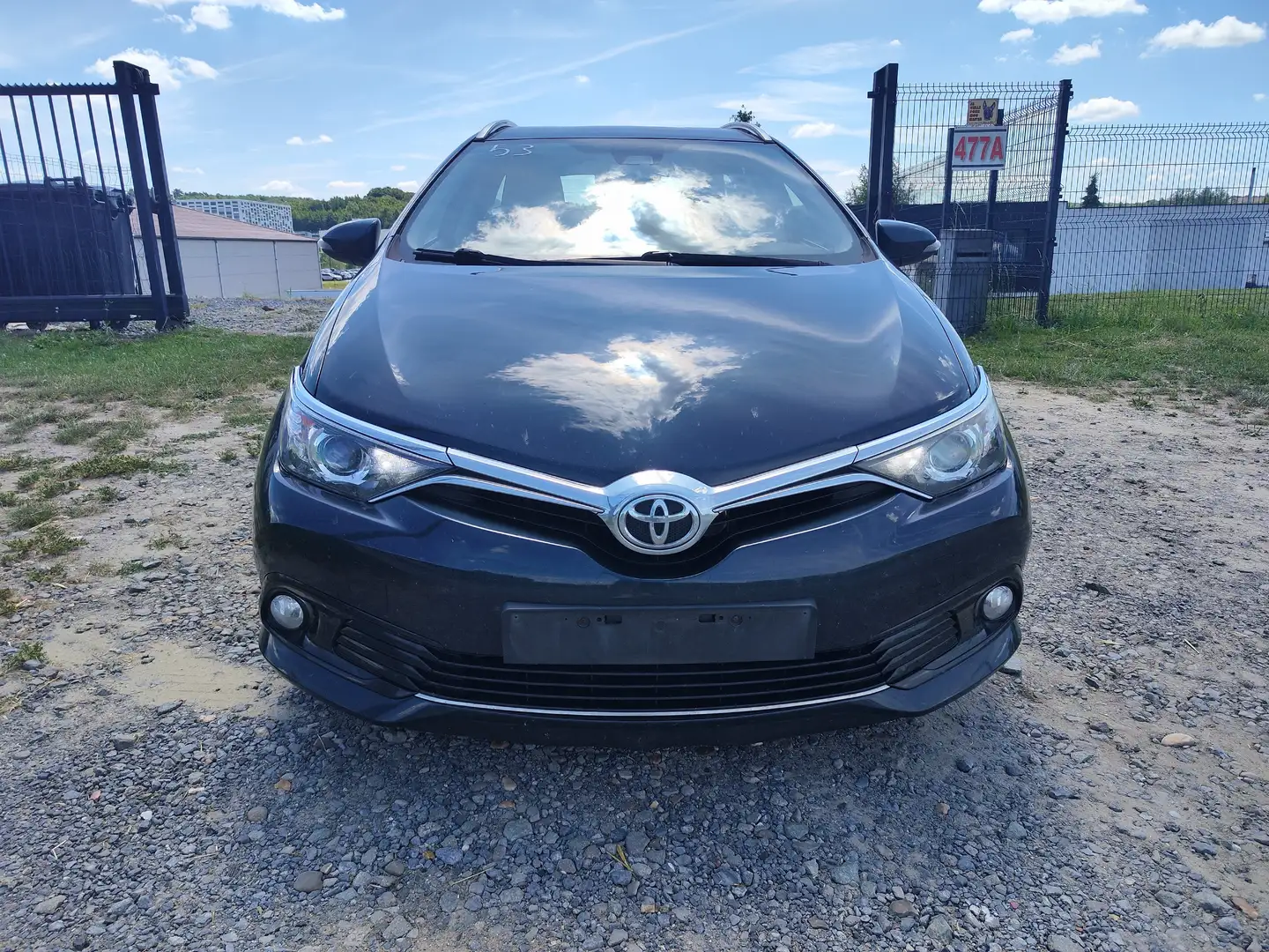 Toyota Auris Auris SW 1.4 D-4D Gris - 2