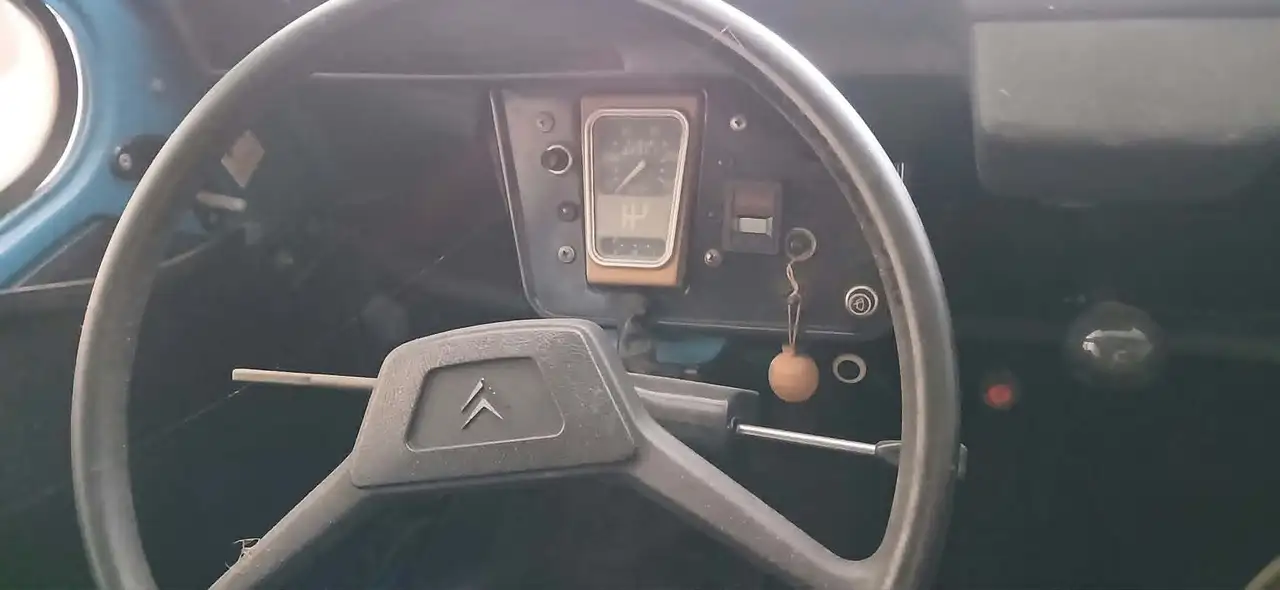 Citroen 2CV 6 Spéciale, foto 4