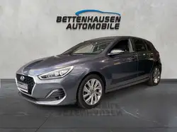 Hyundai i30 Passion + 1.Hand R Kamera SHZ