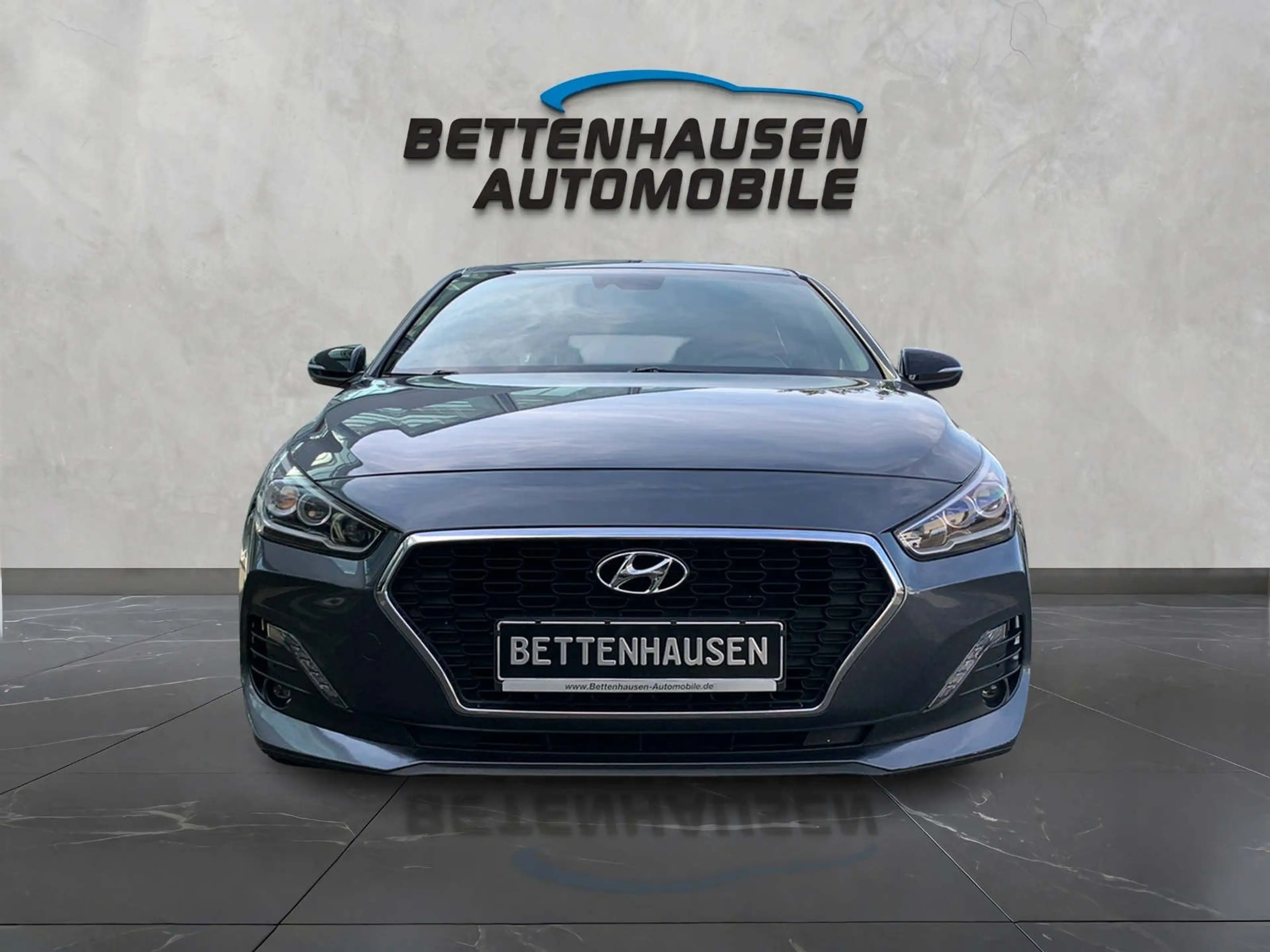 Hyundai i30 Passion + 1.Hand R-Kamera SHZ — photo 2