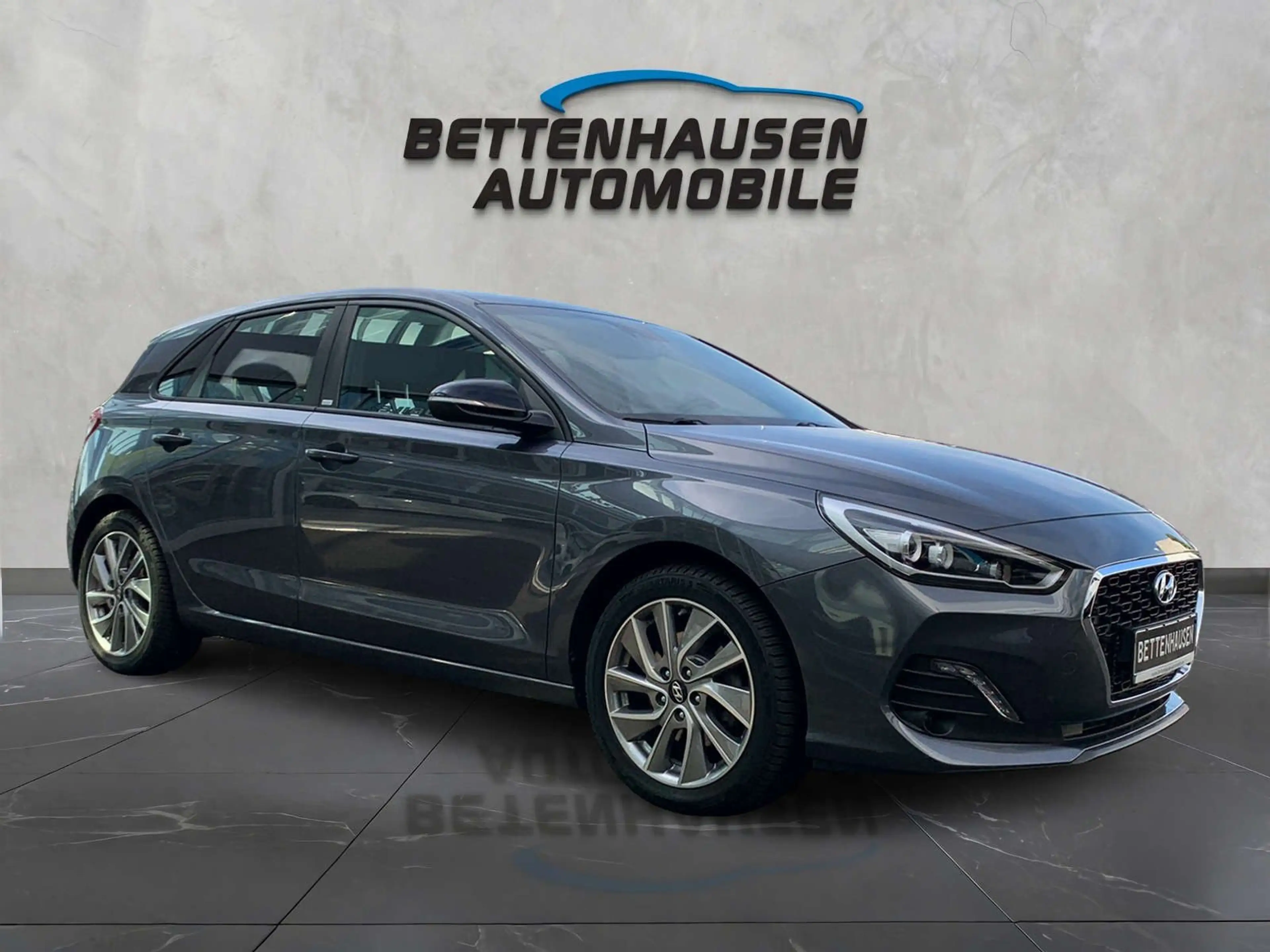 Hyundai i30 Passion + 1.Hand R-Kamera SHZ — photo 3