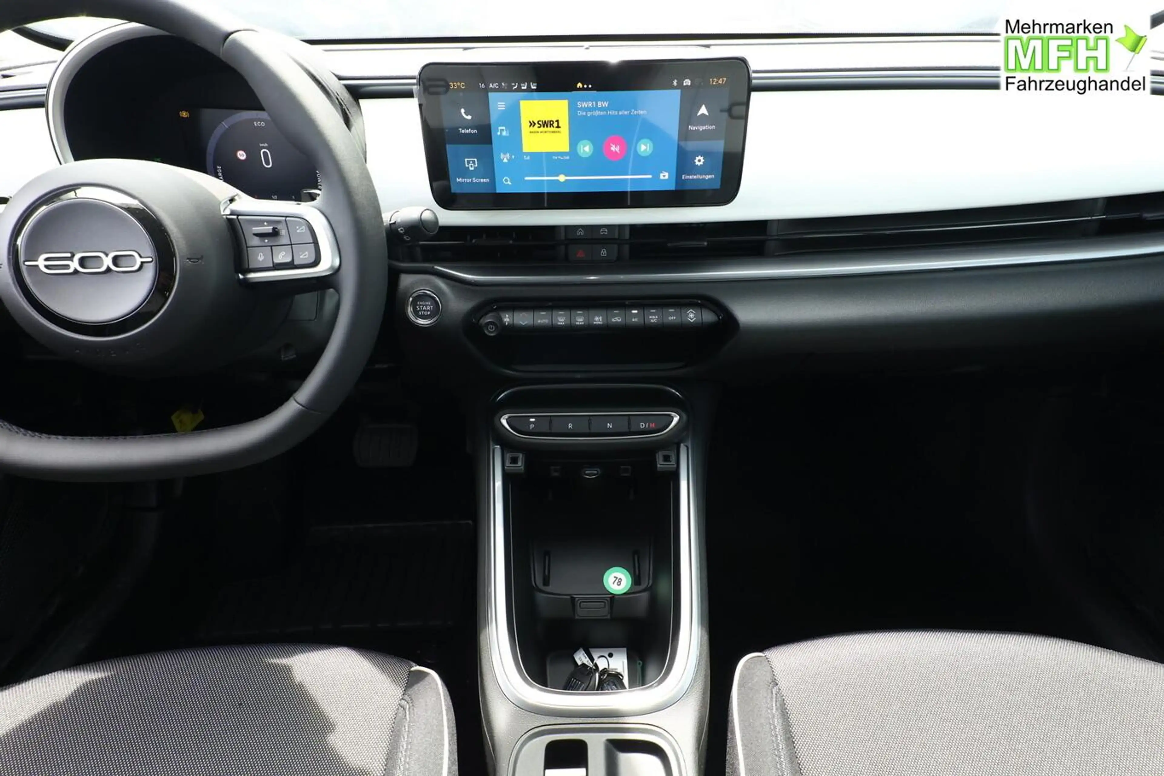 Fiat 600 Hybrid ICON SHZ Keyl Nav Kam 2xPDC LED CarP 100... — photo 7