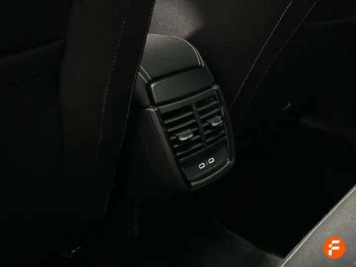Škoda Kamiq 1.5 TSI Montecarlo 2023, foto 21