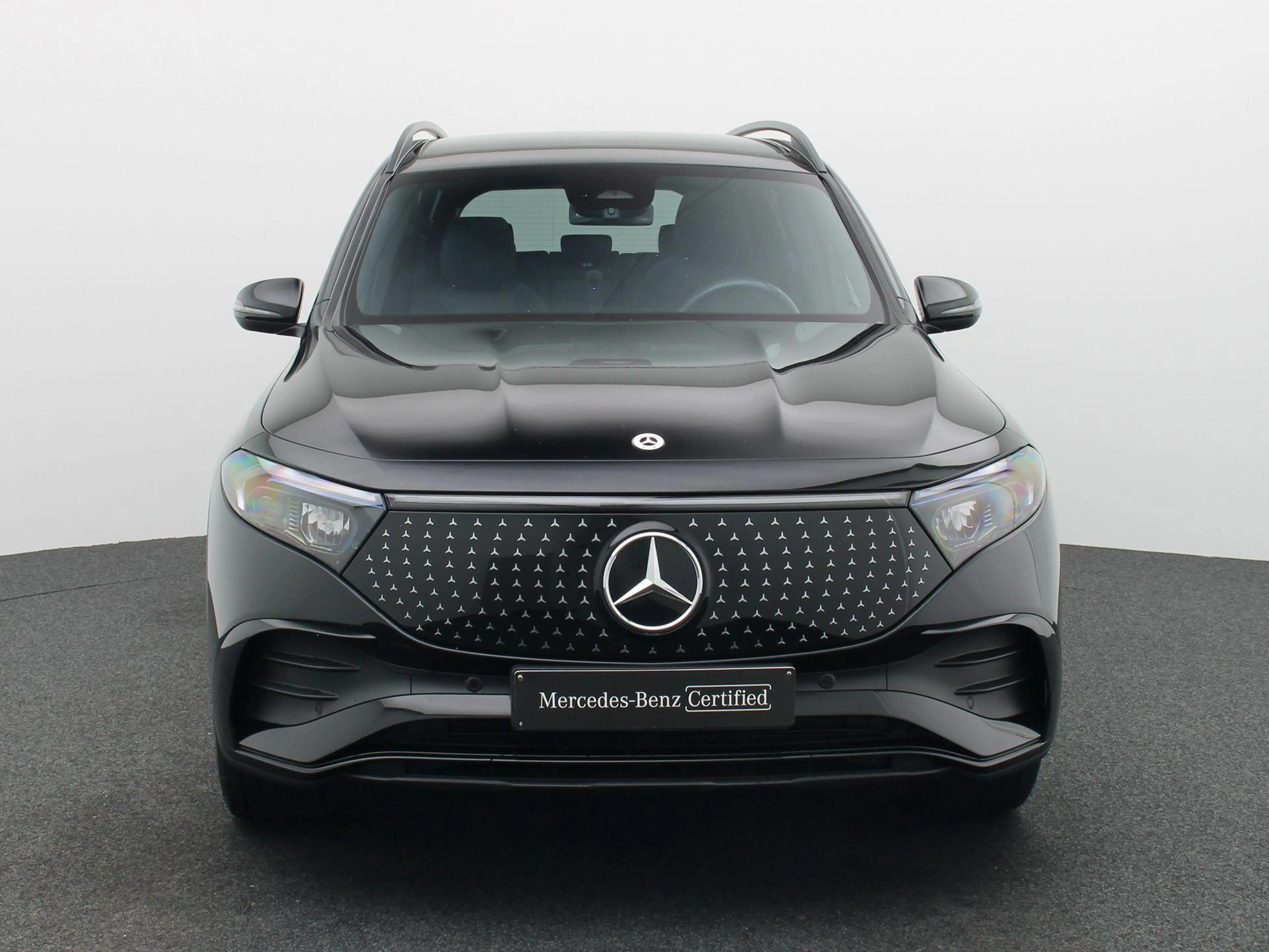 Mercedes-Benz EQB 250 250+ AMG Line + PANORAMISCH DAK + BURMESTER + CARP — photo 3