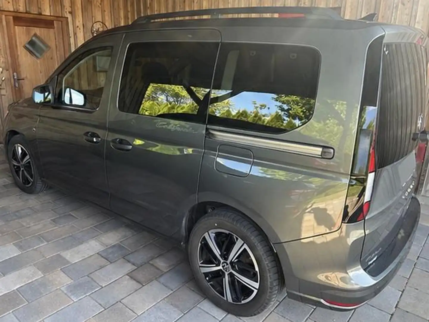Volkswagen Caddy Caddy 2,0 TDI California Camper DSG Grau - 1