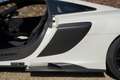 McLaren 675LT "MSO" V8 3.8 DELIVERY MILEAGE!!! Carbon hood and r Beyaz - thumbnail 15