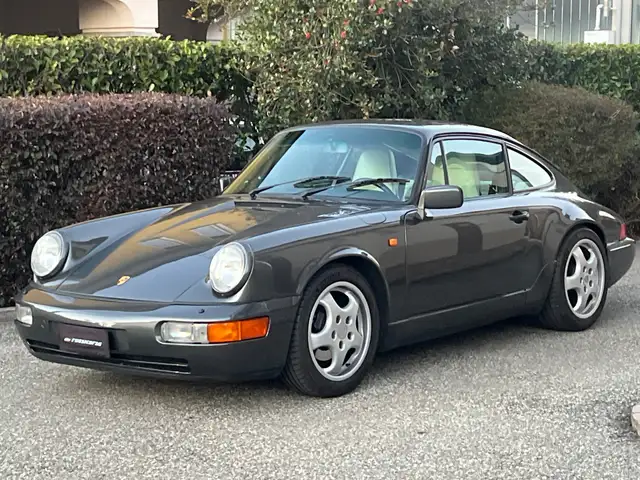 Porsche 964 911 Coupe 3.6 Carrera 2