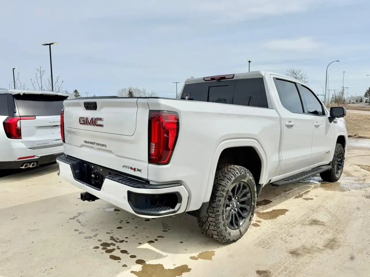 GMC Sierra 1500 снимка GMC Sierra 1500
