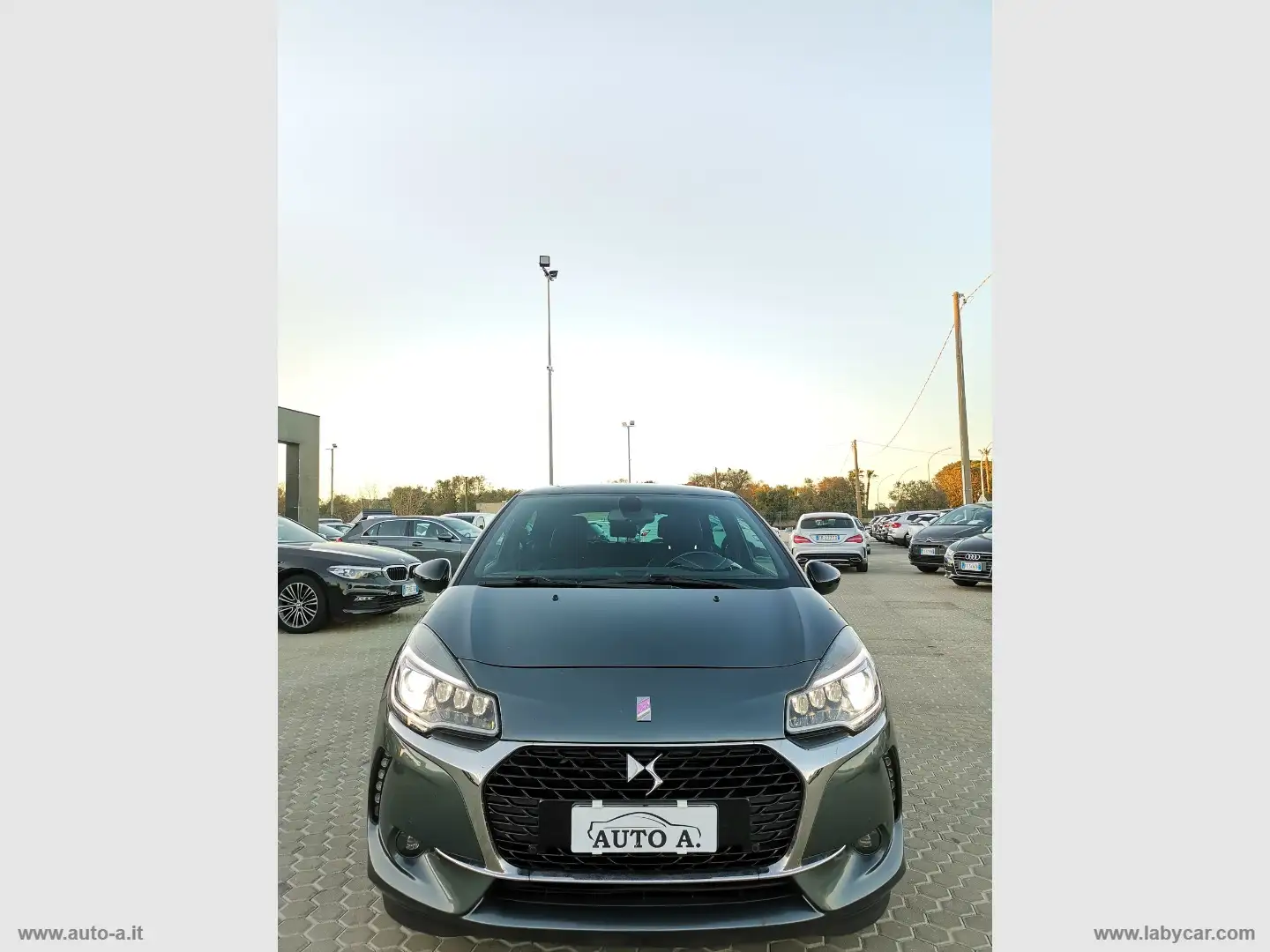 DS Automobiles DS 3 DS 3 PureTech 110 S&S Performance Line Szürke - 2