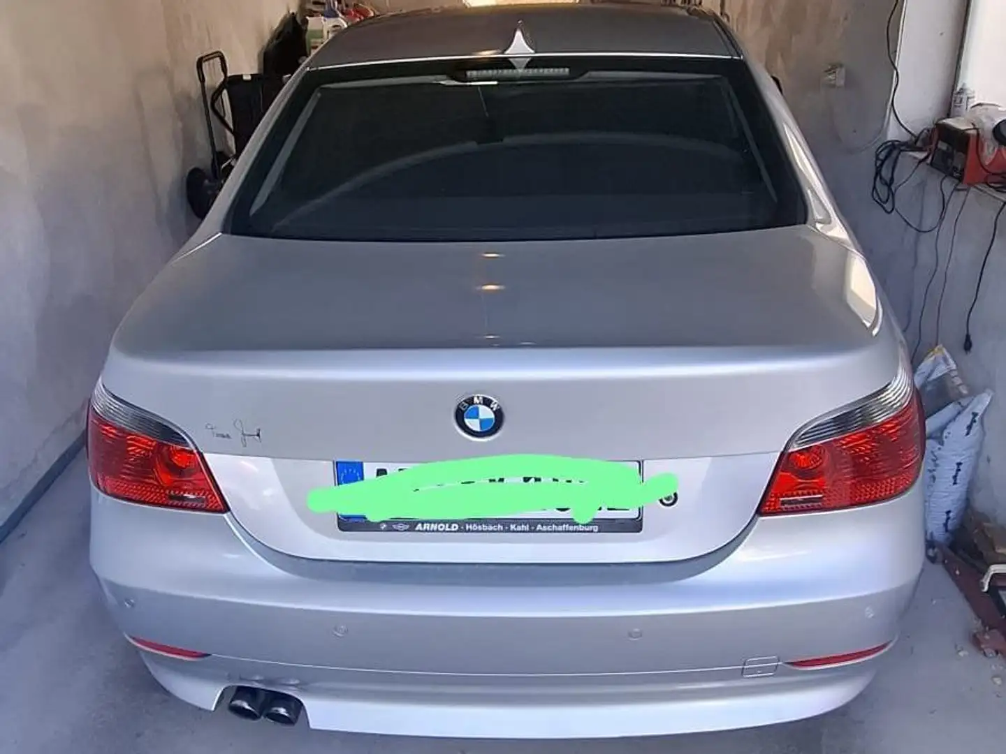BMW 523 523i E60 6-Zy Silver - 2