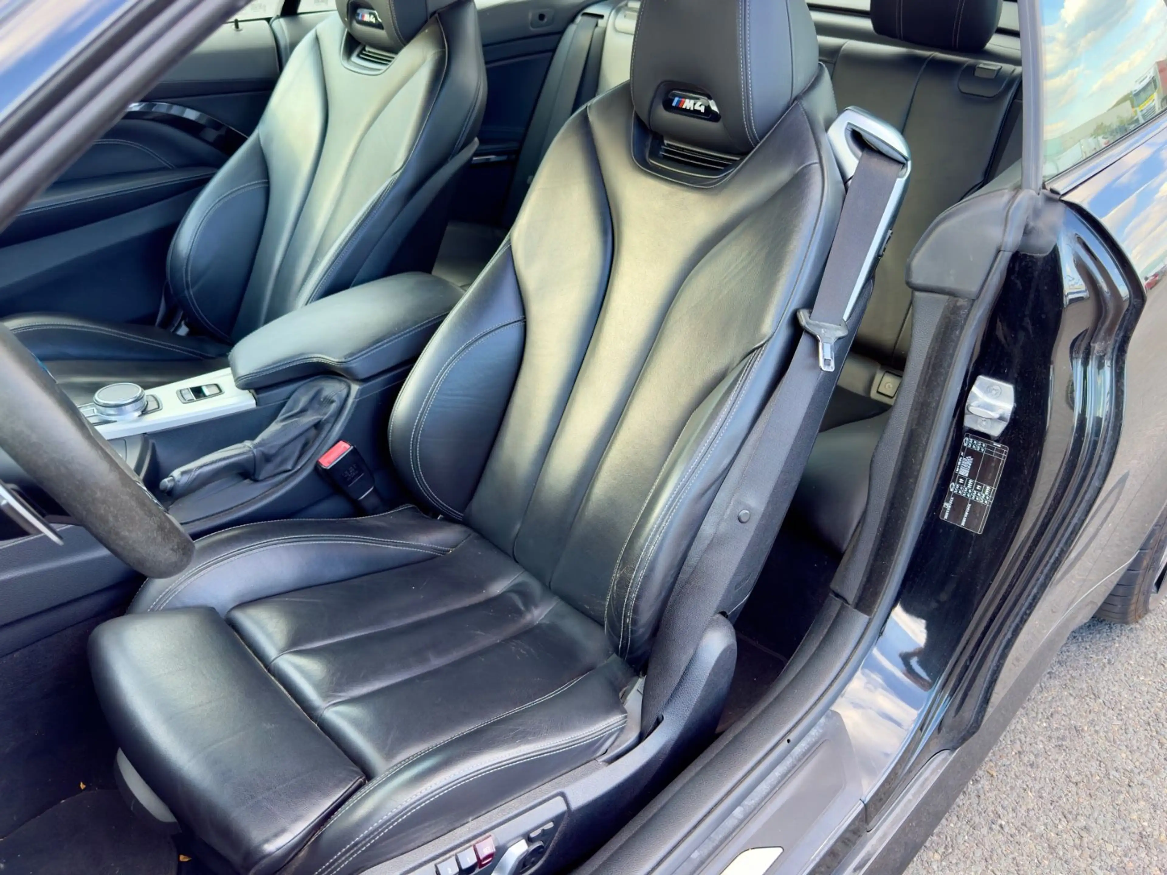 BMW M4 Cabrio Competition — photo 9