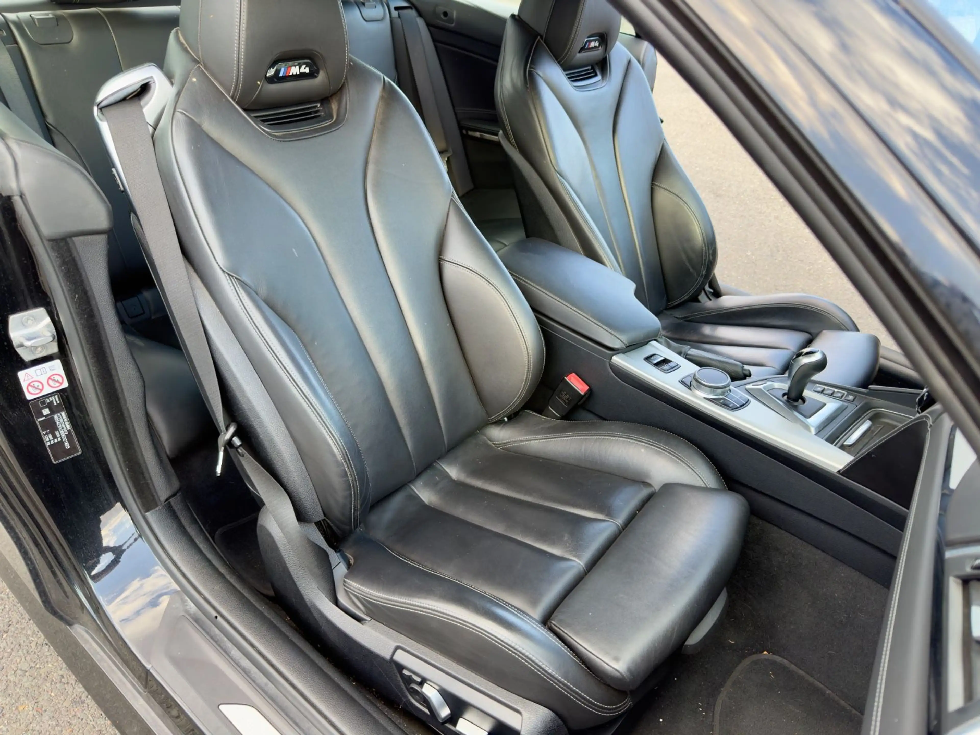 BMW M4 Cabrio Competition — photo 11