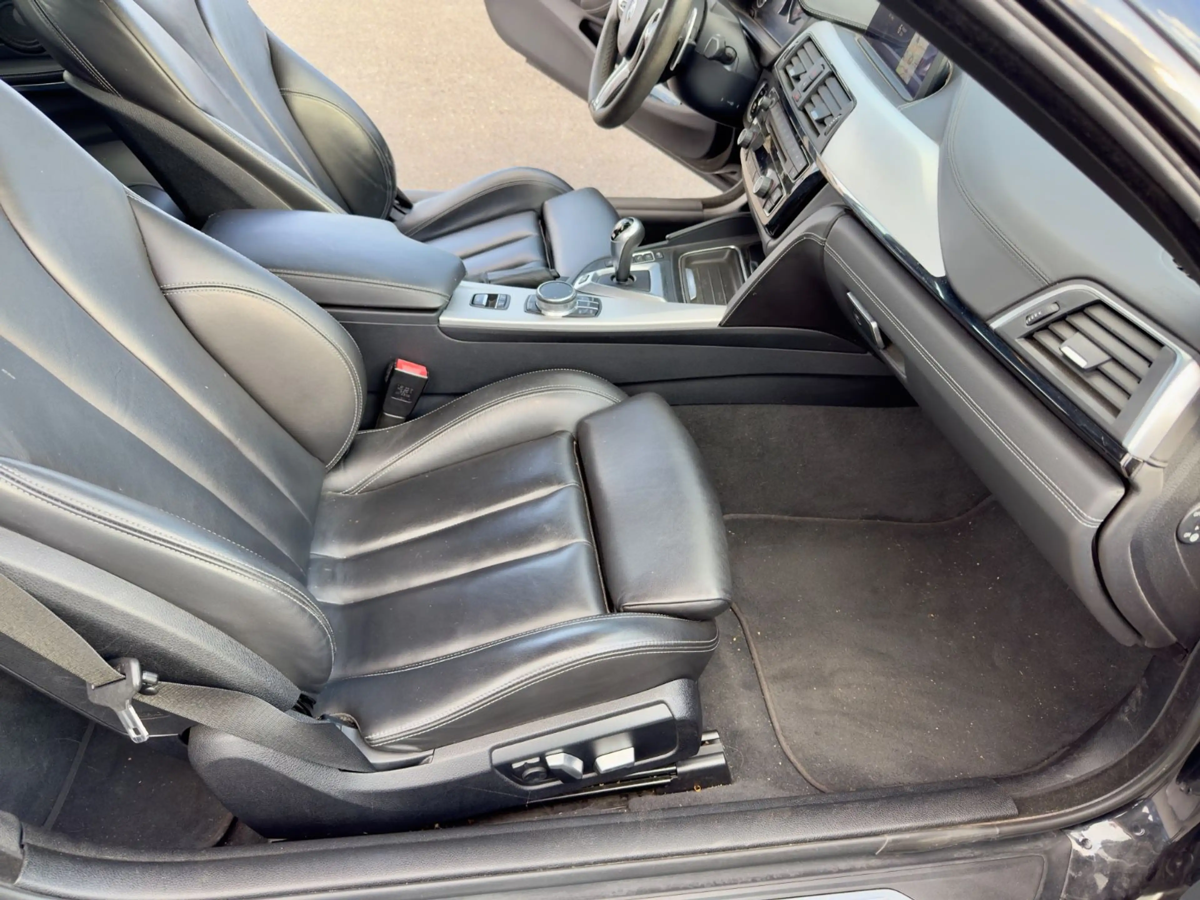 BMW M4 Cabrio Competition — photo 10