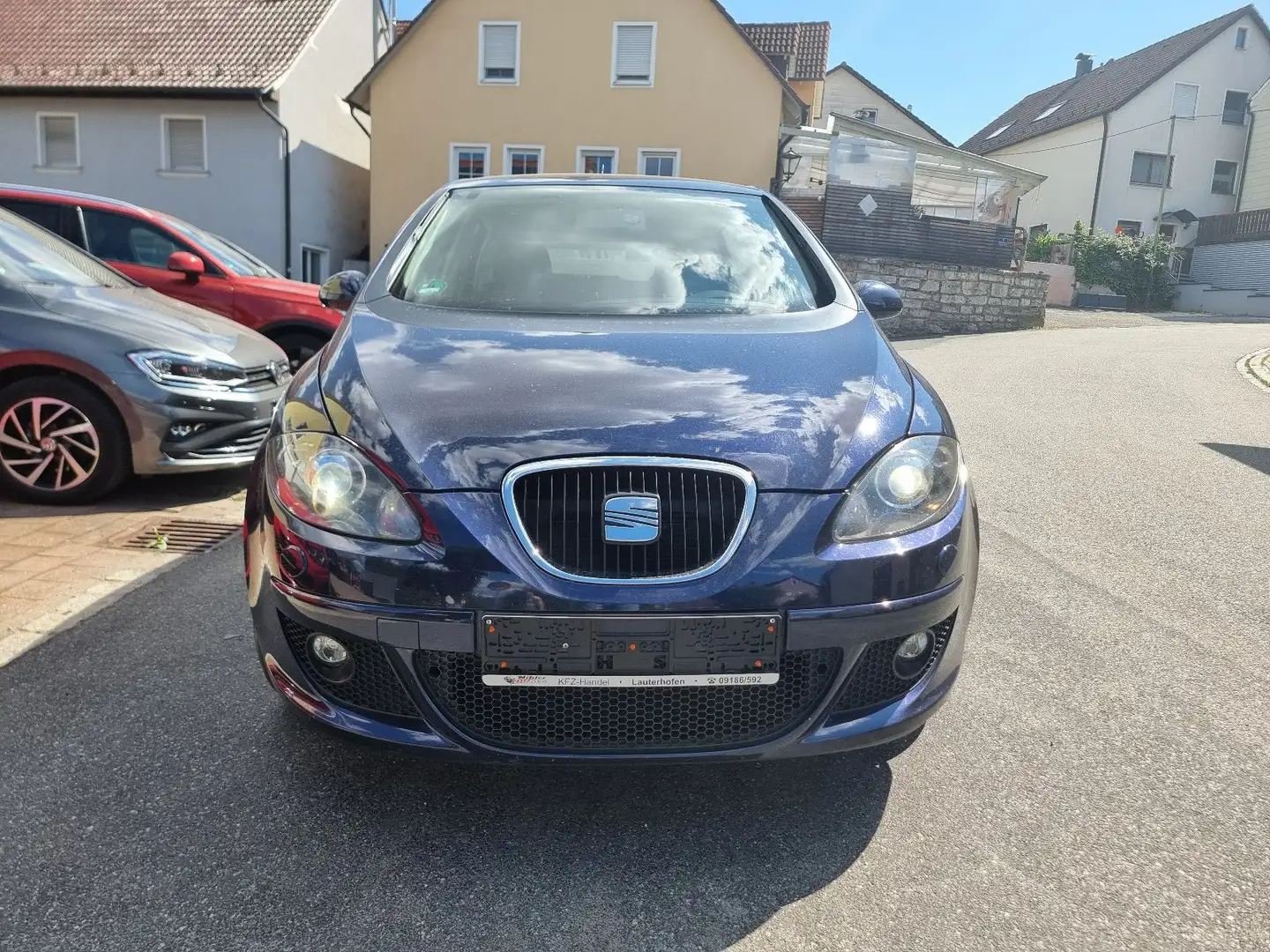 SEAT Altea 2.0 TDI Style 1.HAND+TÜV-03/27+8-FACH Bleu - 2