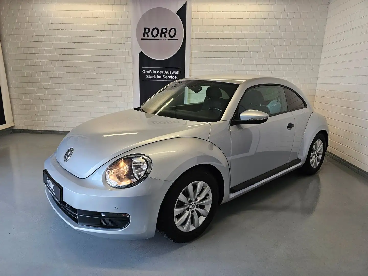 Volkswagen Beetle 1.2 TSI Coupe BMT + 2xKlMAAUTO/PDC/AWR/SH Plateado - 2