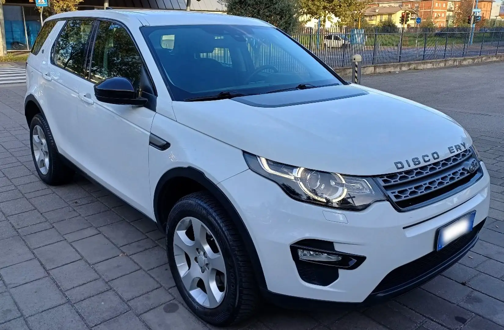 Land Rover Discovery Sport Discovery Sport 2.0 td4 Pure 150cv Bianco - 1