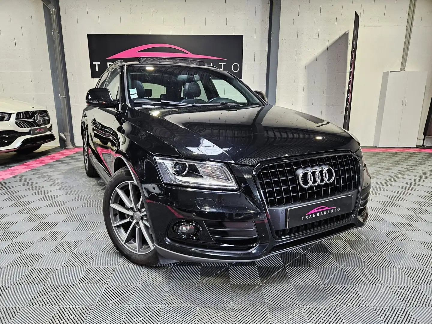 Audi Q5 S Line Noir - 1