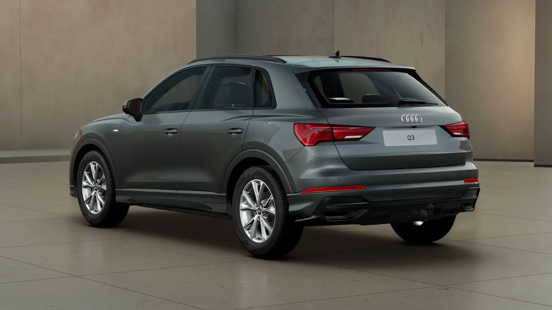Audi Q3 S-line 35 TFSI S-tronic | Pano,AHK,RKamera Grau - 2