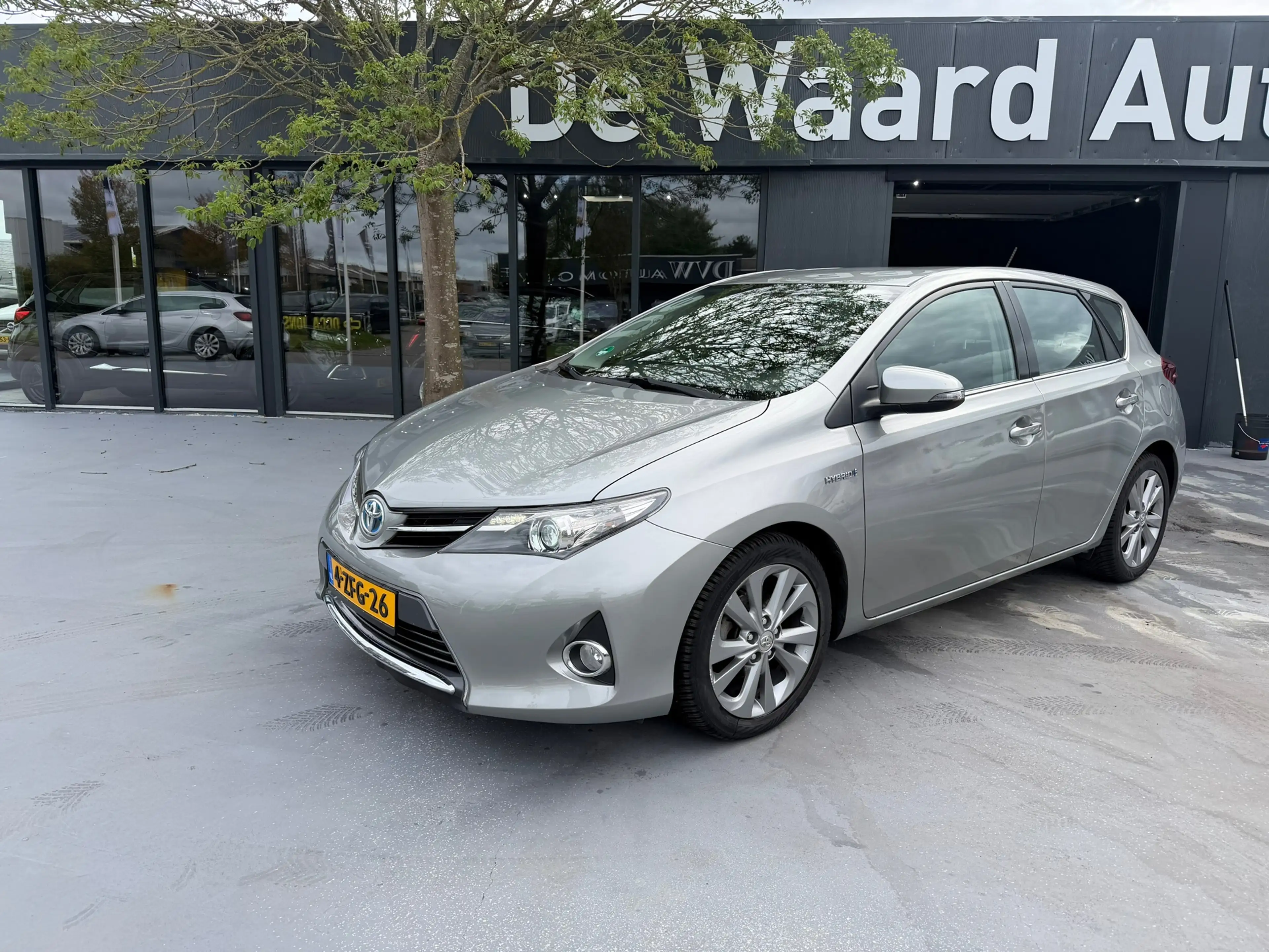 Toyota Auris 1.8 Hybrid Lease/hybride/automaat/airco/cruise/cam