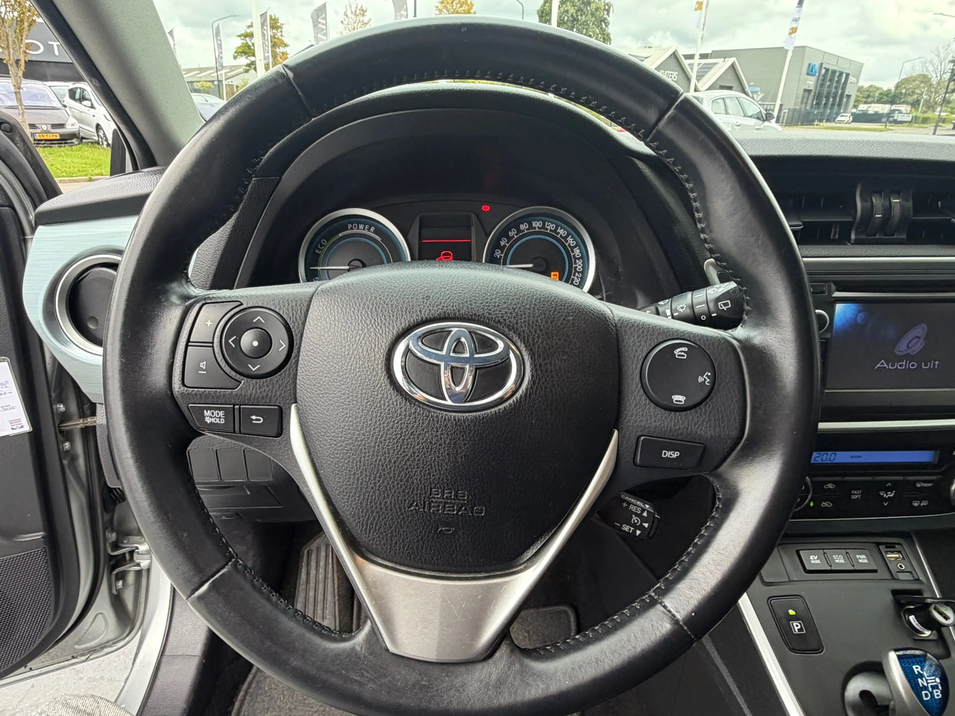Toyota Auris 1.8 Hybrid Lease/hybride/automaat/airco/cruise/cam — photo 14